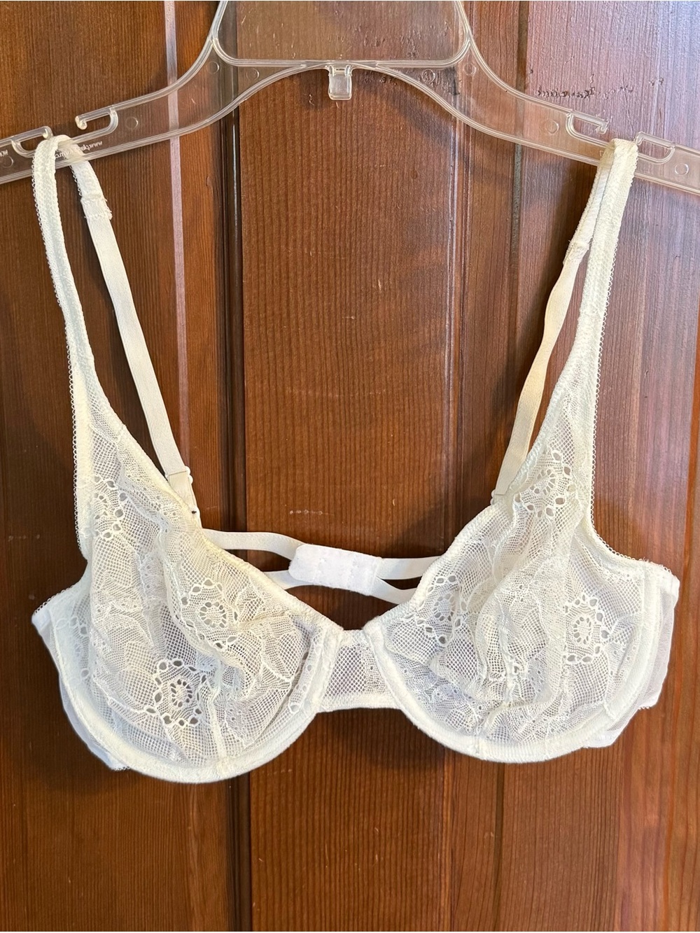 Calvin Klein Lace Underwire Bra - Cream